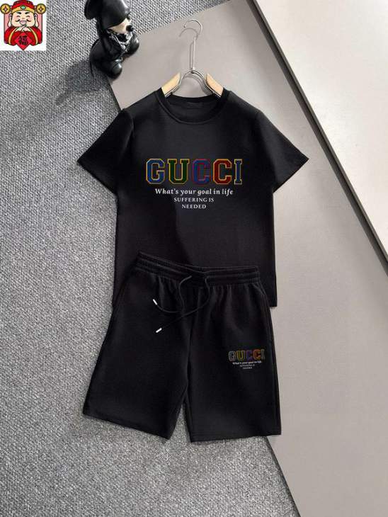 Picture of Gucci Shirt Pant Suits _SKUGucciM-5XLkdtr11422250